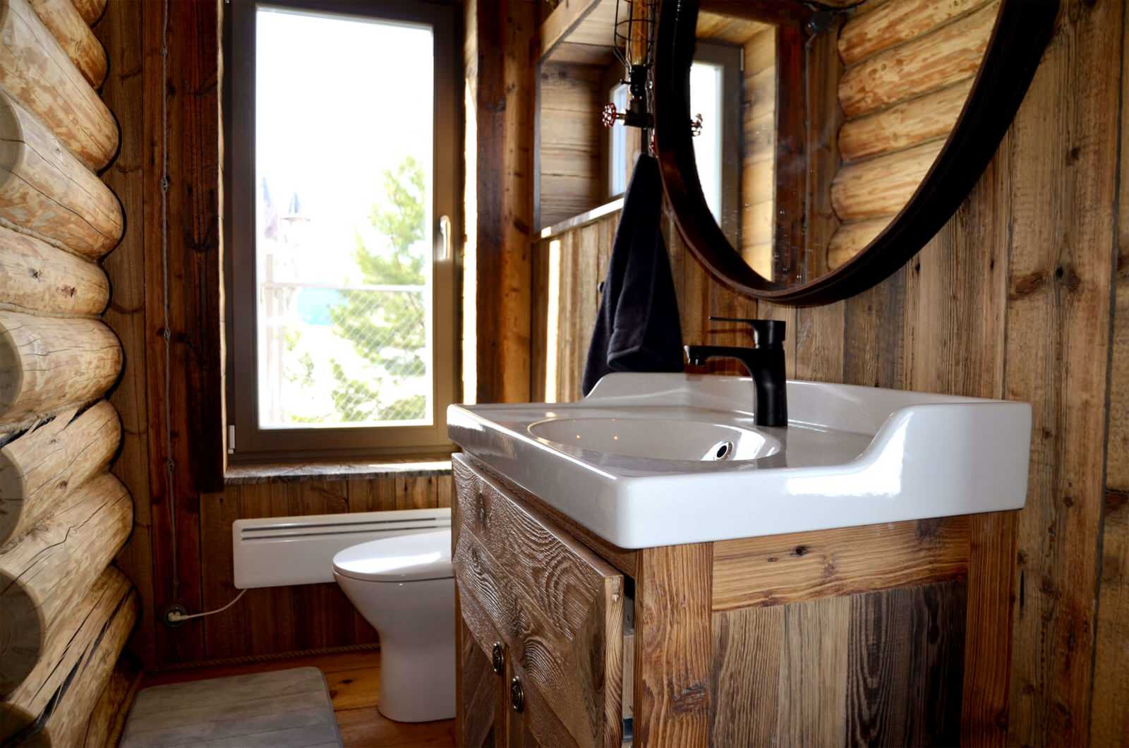 ВНУТРЕНЯЯ ОТДЕЛКА ДОМА В СТИЛЕ ШАЛЕ