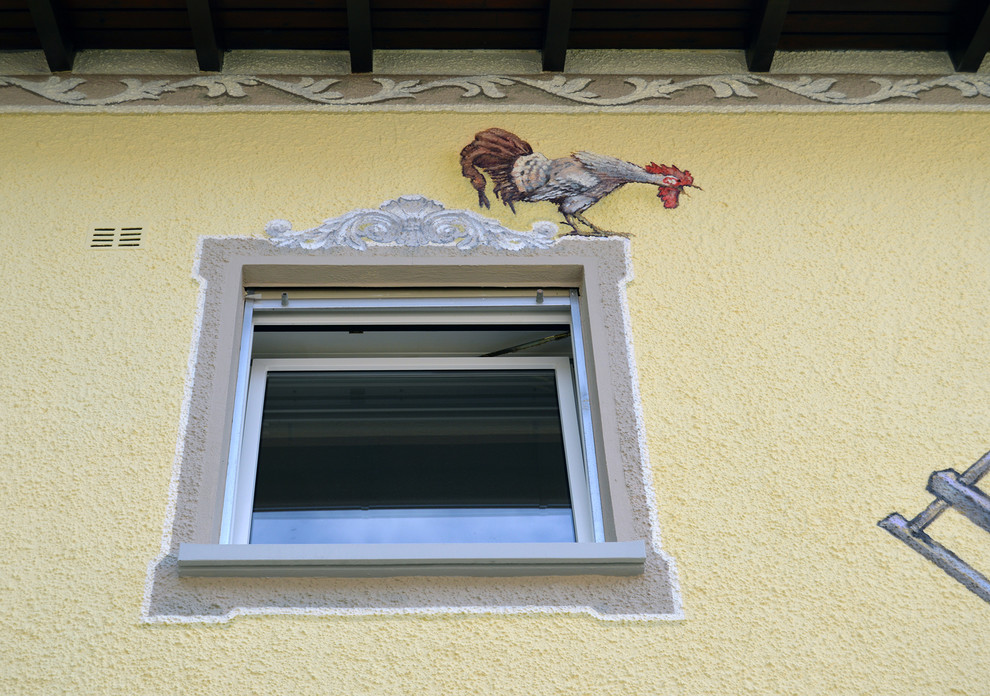 Роспись фасада  и интерьера мини-отеля