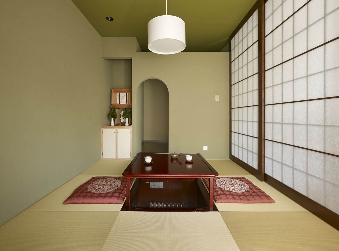 和風のおしゃれなリビング 緑の壁 のインテリア画像 75選 22年11月 Houzz ハウズ