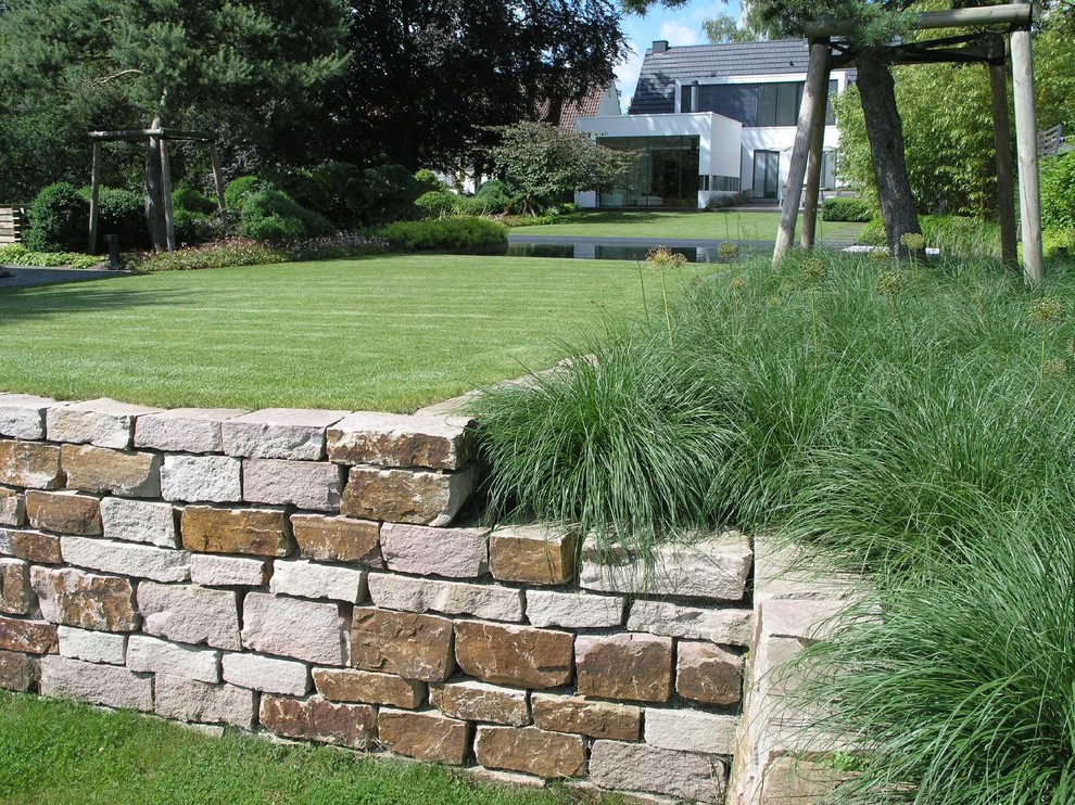 Ein Kontemplativer Garten Contemporary Bremen By Jensen Landschaftsarchitekten