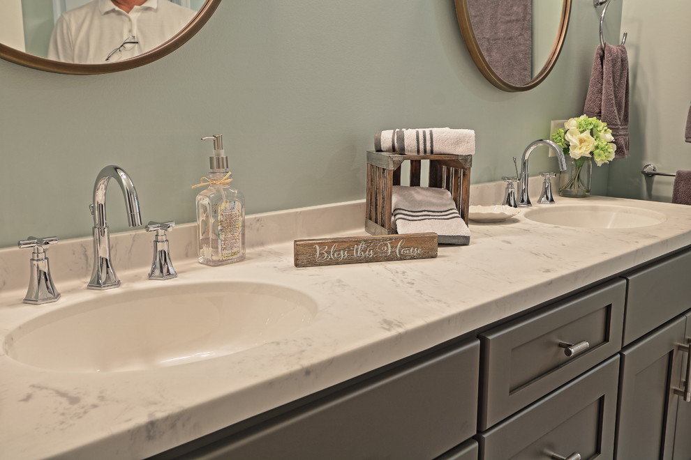 Bathroom - transitional master bathroom idea
