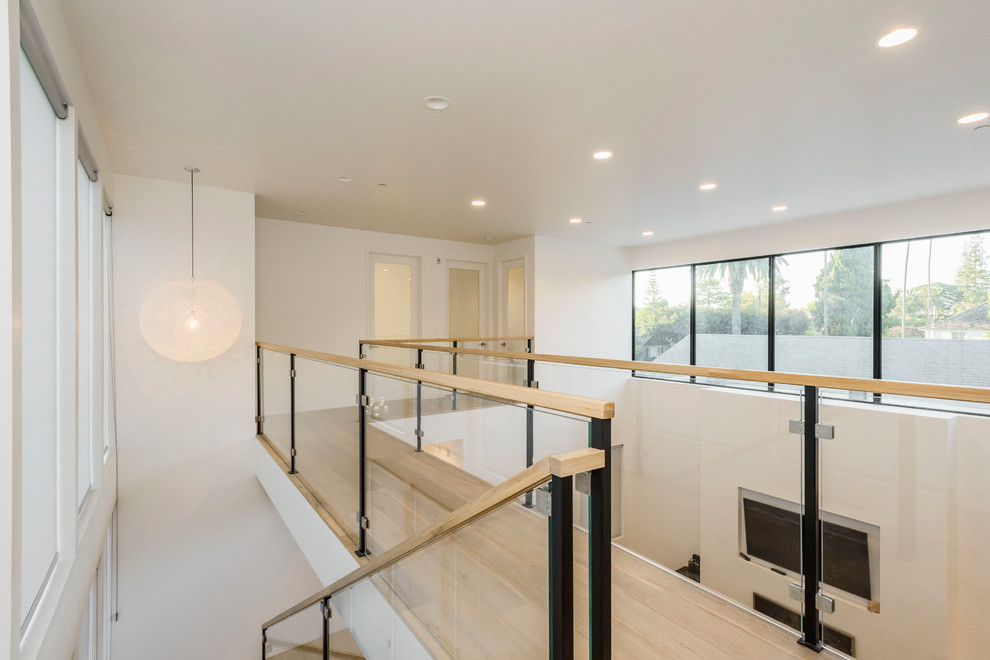 Inspiration for a contemporary home design remodel in San Francisco