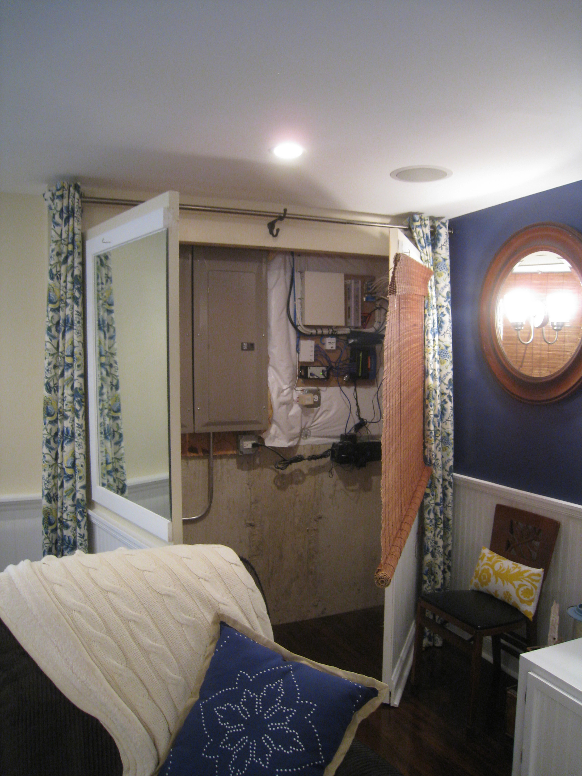 Fuse Box Takes Cover