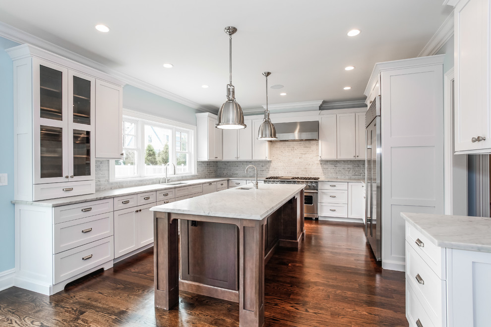 Transitional kitchen photo in New York