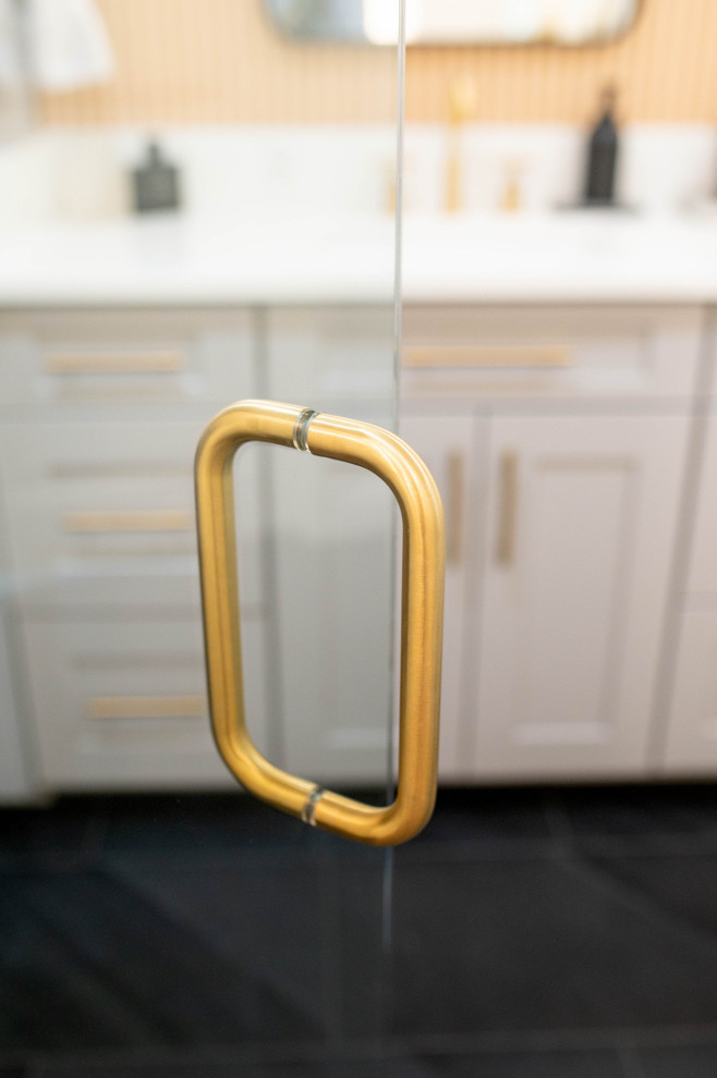 Bosworth Primary Bathroom