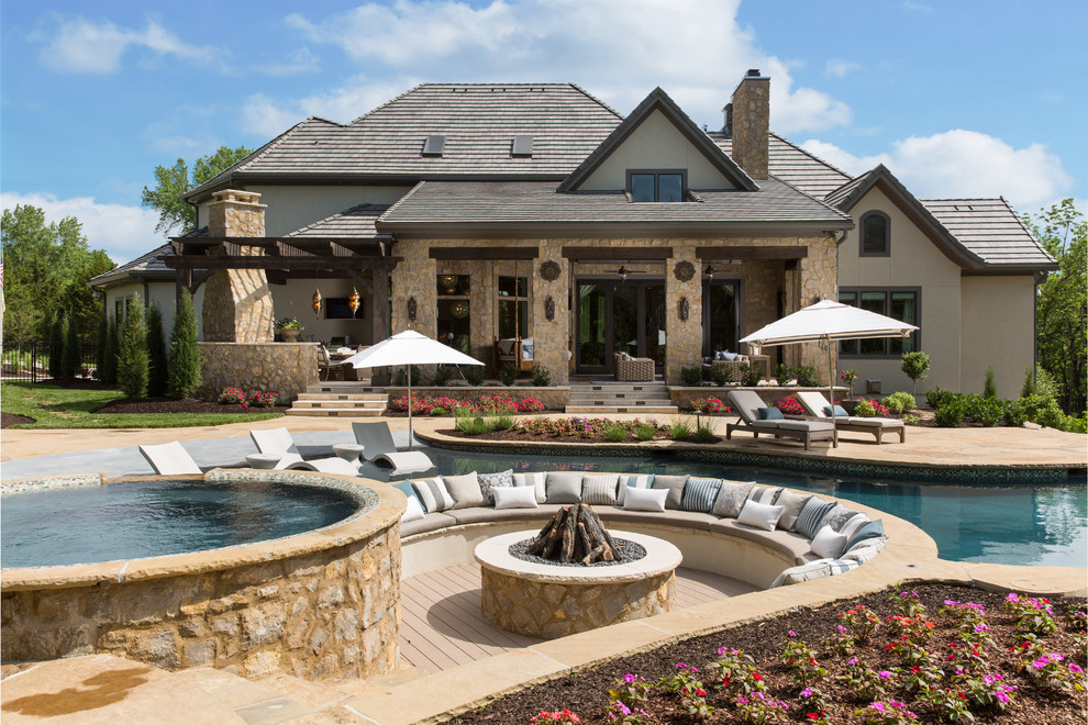 The Le Reve Floor Plan Traditional Pool Kansas City by Starr Homes