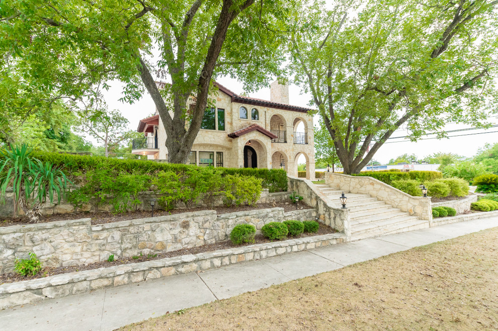 102 Cloverleaf