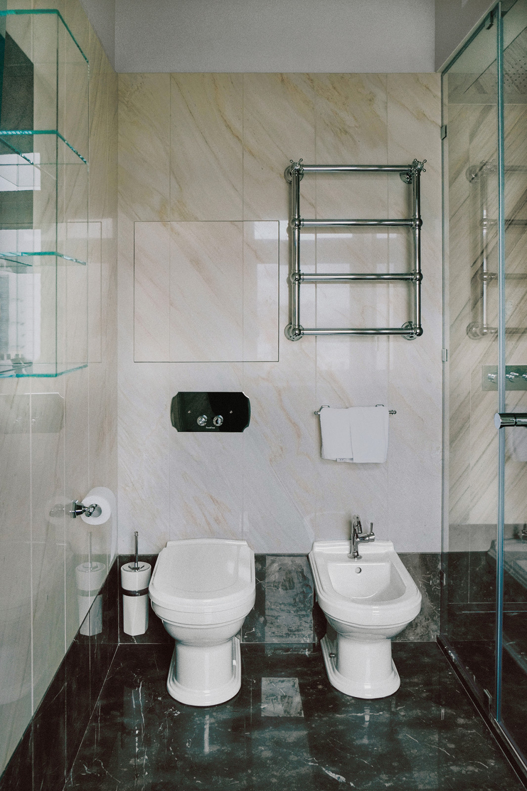 Санузел. Вид в сторону душа