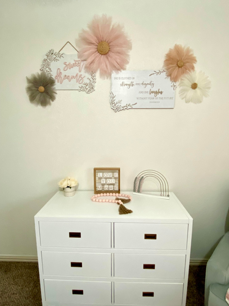 Design ideas for a large transitional nursery for girls in Dallas.