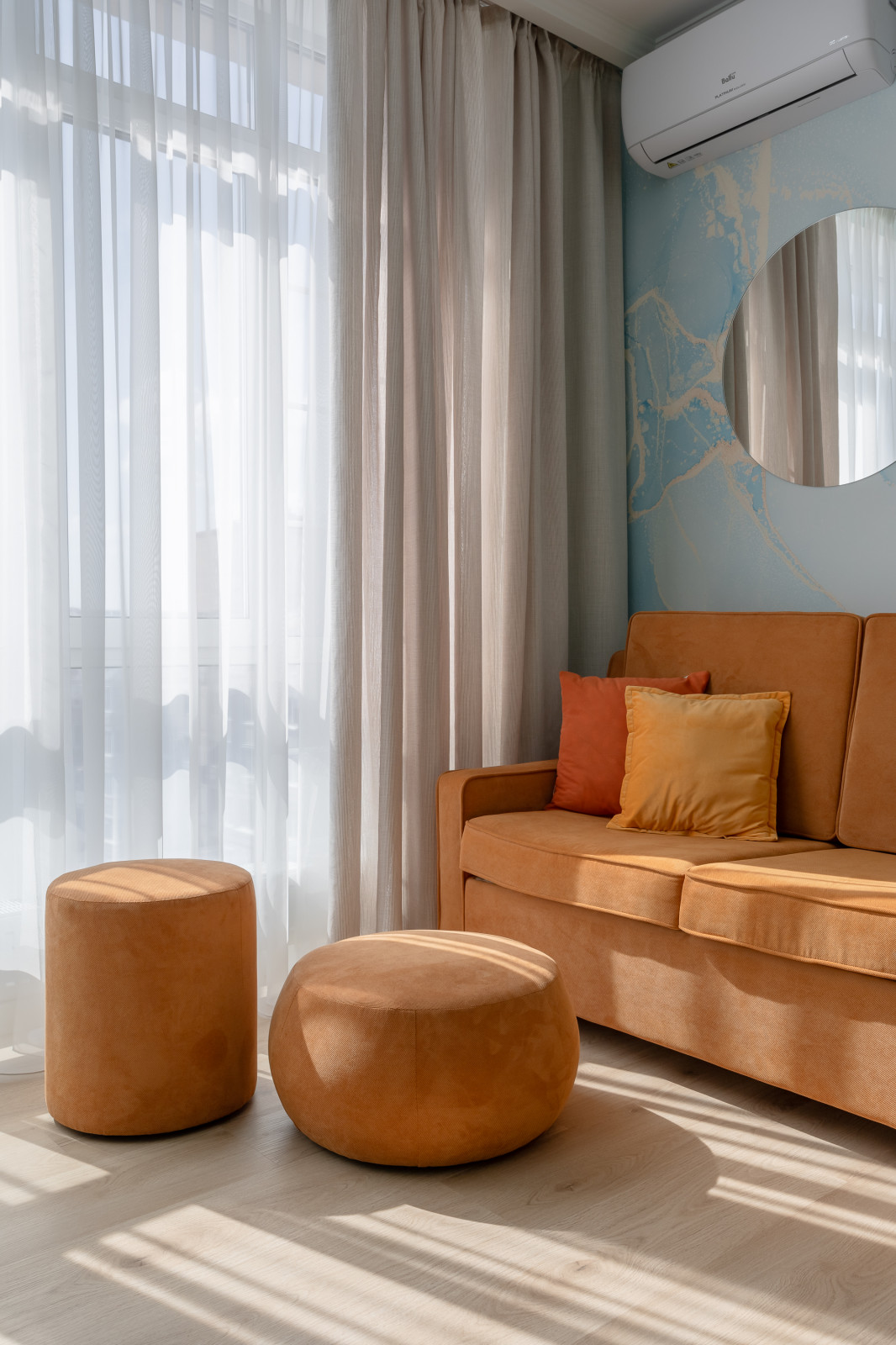 Реализованный проект яркой квартиры в ЖК "Мичурин"