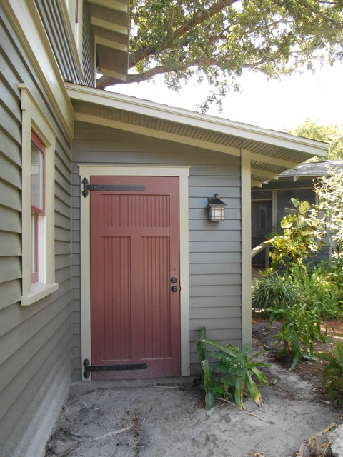 Two Story One Car Garage Apartment Craftsman Garage Tampa