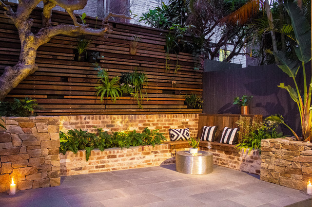 Bondi Courtyard industrial-garden