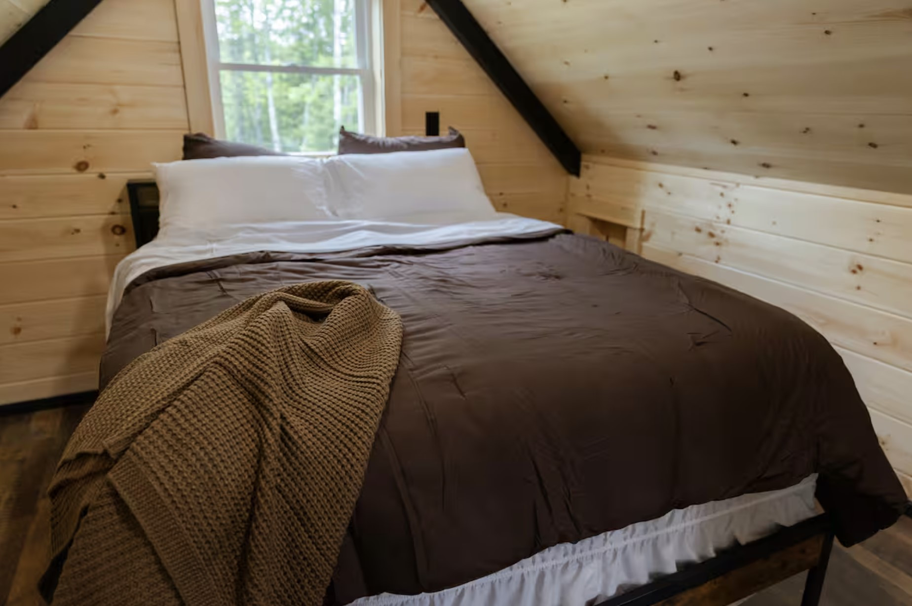 The Otter Nook Loft Bedroom