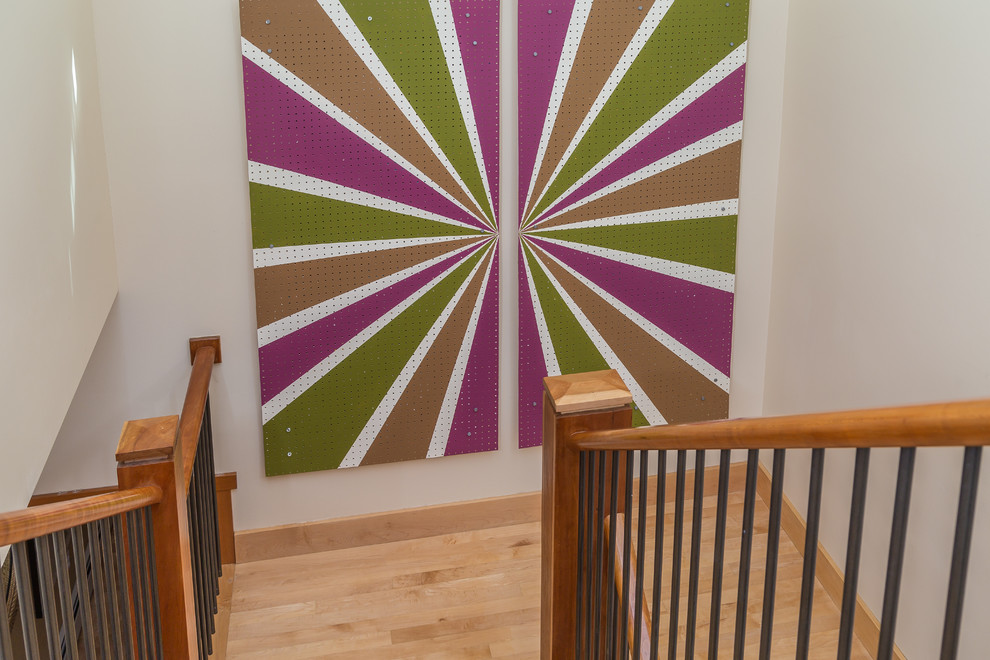 Example of a mid-sized transitional wooden u-shaped staircase design with wooden risers