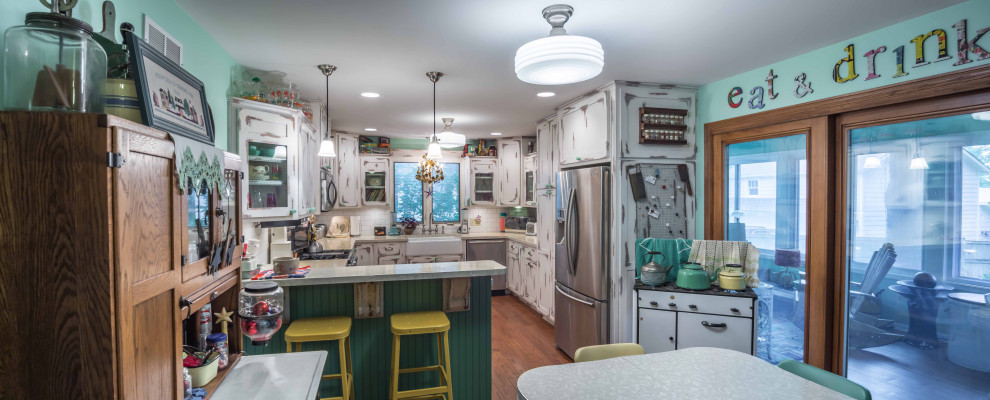 Shabby-Chic Country Kitchen & Sunroom
