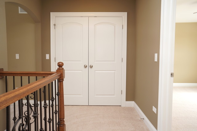 Modified Jonathan I/ Kelsie Floor Plan In Ashwood Creek Community traditional-hallway-and-landing