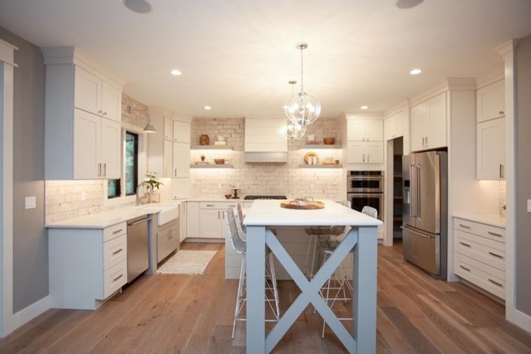 Transitional kitchen photo in Cedar Rapids