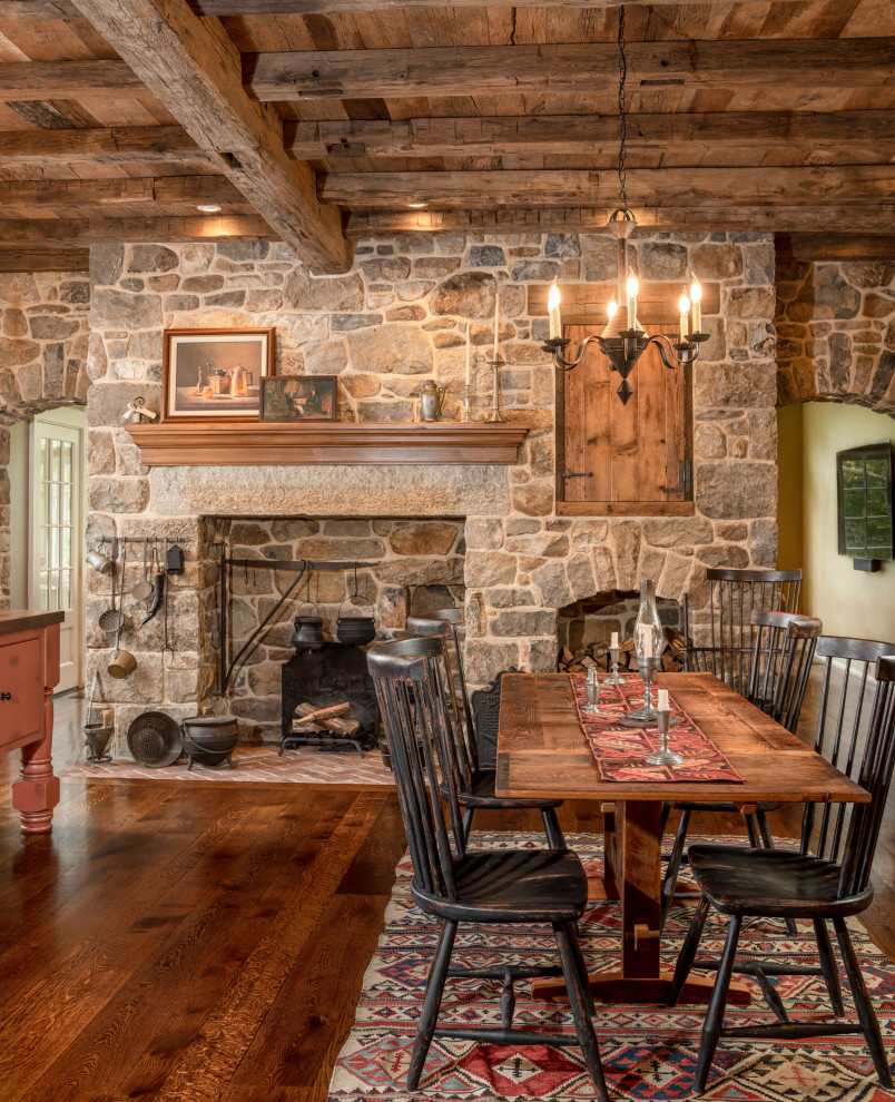 Inspiration for a cottage kitchen remodel in Wilmington