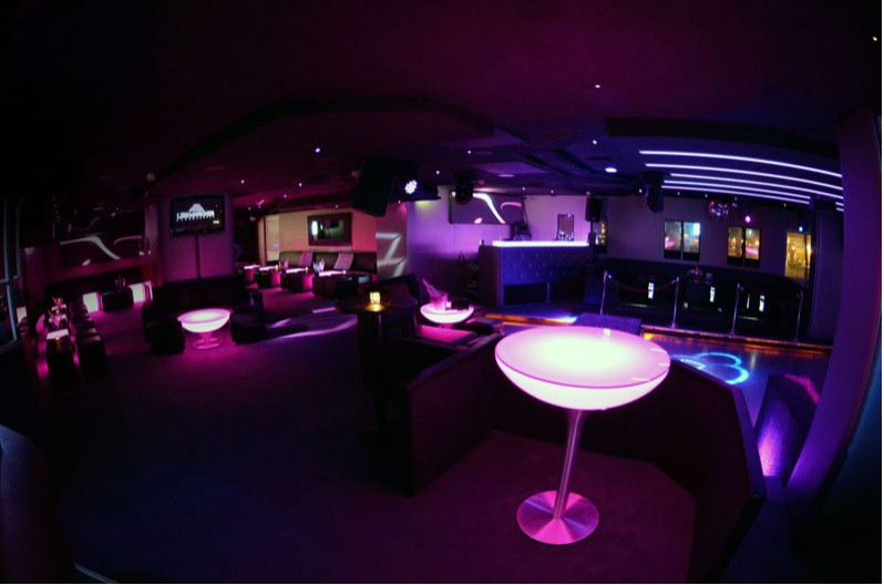 Les Marches Night Club - Cannes