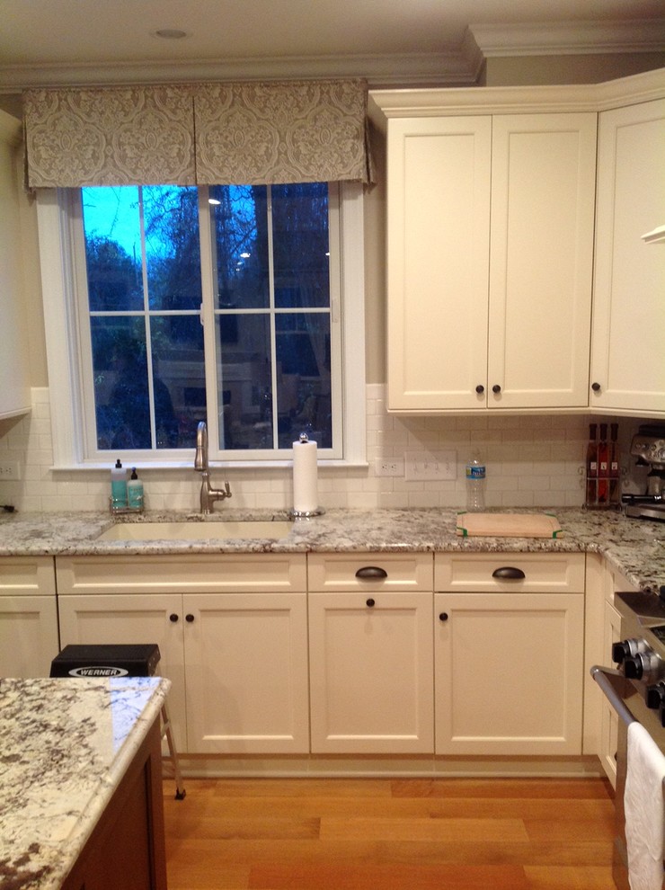 Example of a transitional kitchen design in Baltimore
