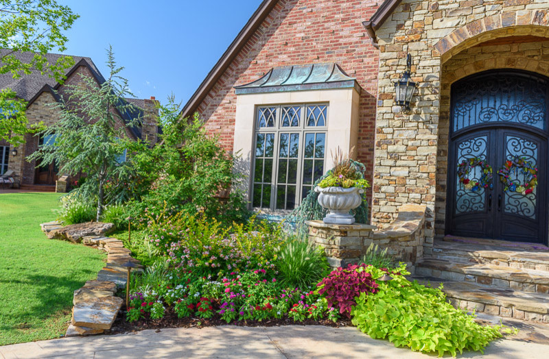 Oak Tree Traditional Landscape Oklahoma City by Heartland