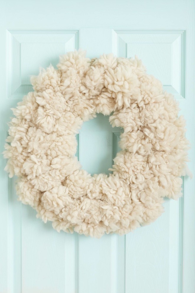 Fluffed Wool Wreath