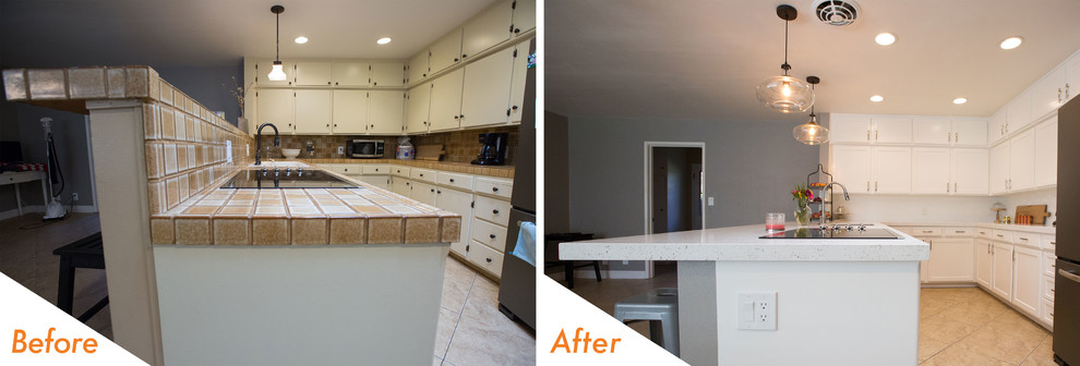 Modern u-shaped kitchen in Sacramento with an undermount sink, shaker cabinets, white cabinets, quartz benchtops and a peninsula.
