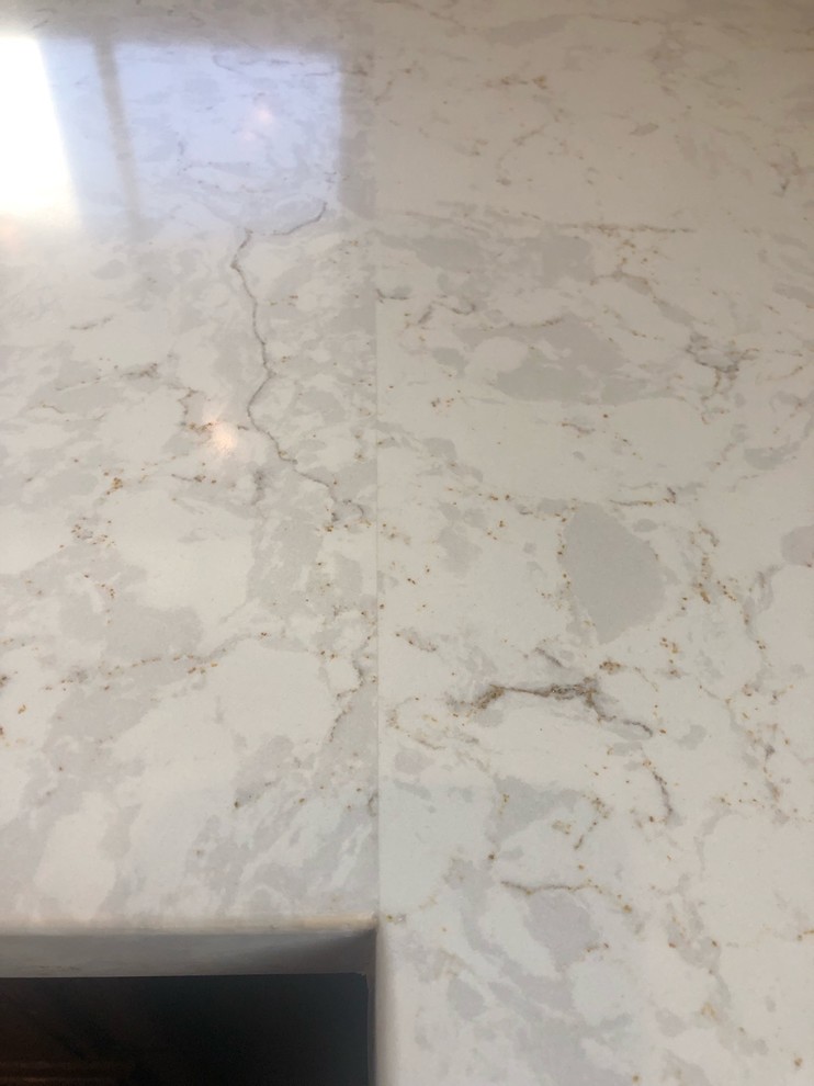 Please help!!! Is quartz seam acceptable?