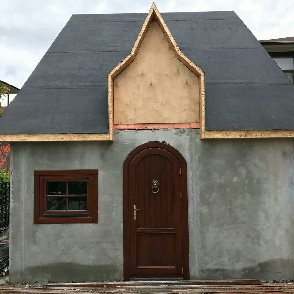 "Домик гномов"