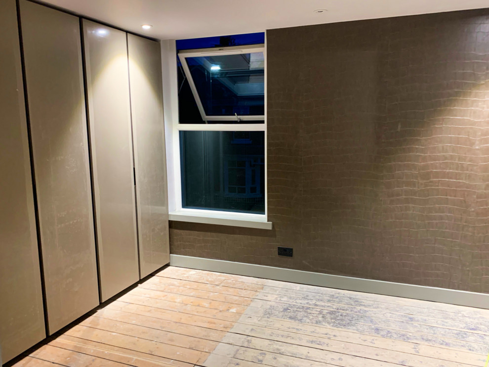 West Didsbury Renovation with Wall Murals