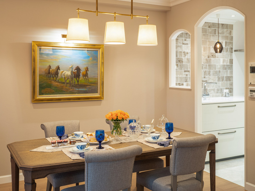 東京23区にあるおしゃれなダイニングの写真