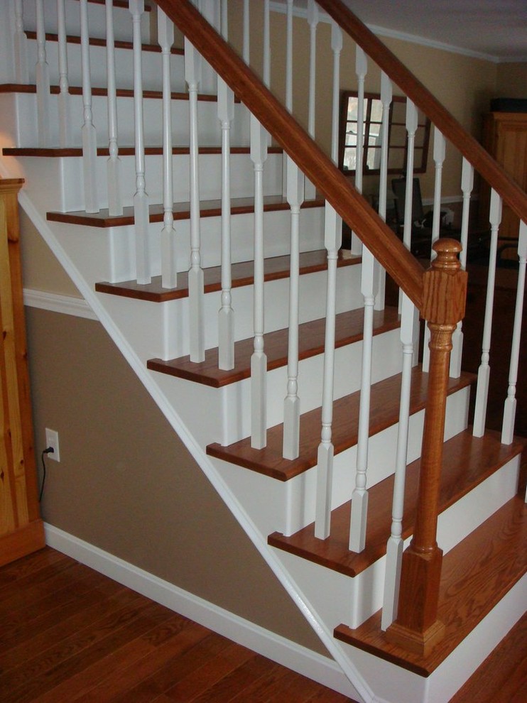 Staircase - mid-sized transitional wooden straight staircase idea with painted risers
