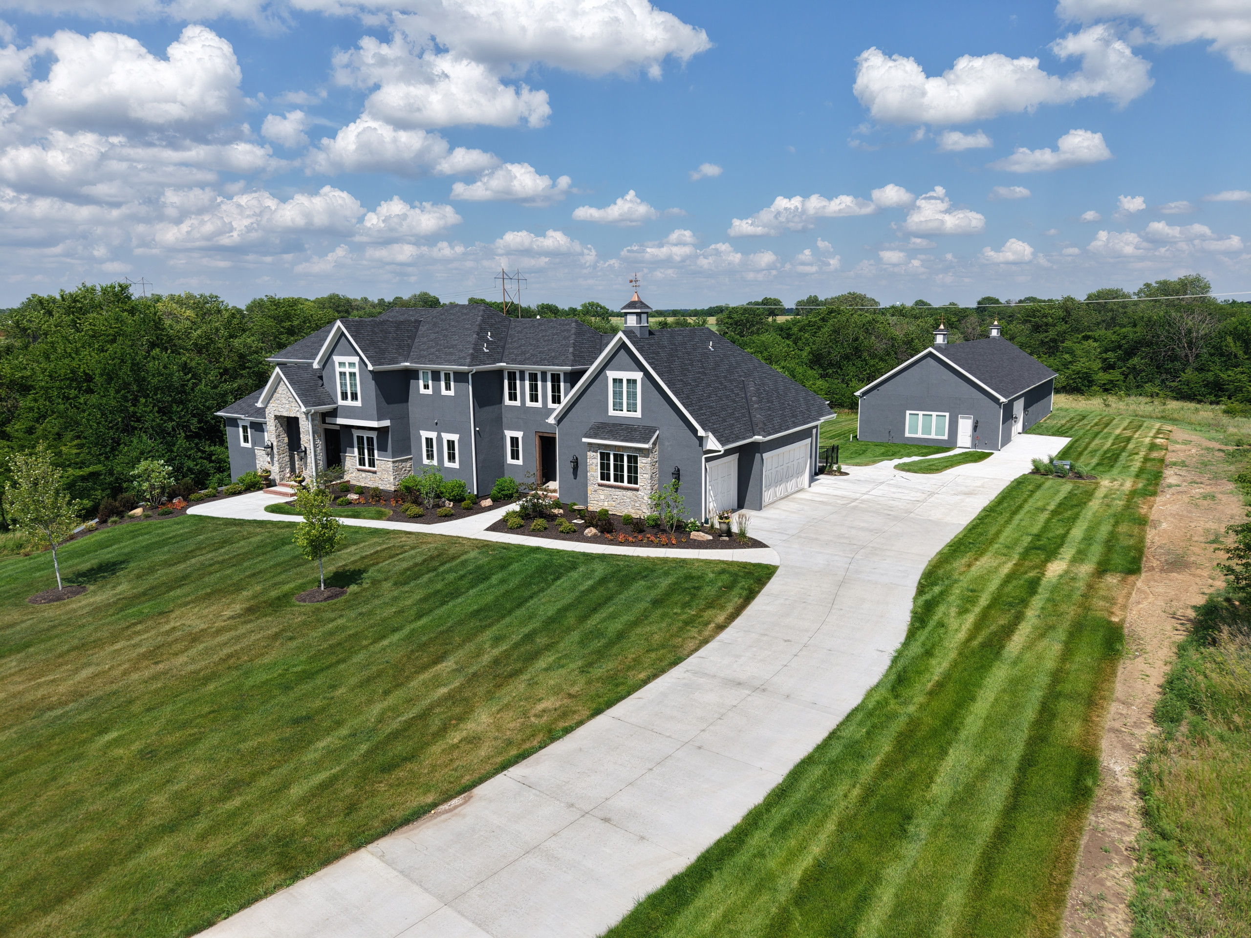 Oakleaf Ridge Estates, Lot 27, Custom Build