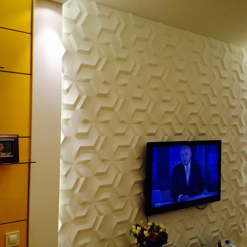 "и целого мира мало"