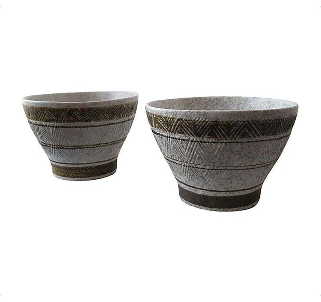 Pre-owned Pottery Craft Bowls - A Pair