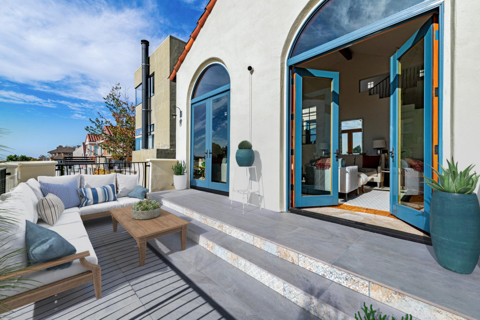 Home design - transitional home design idea in San Francisco