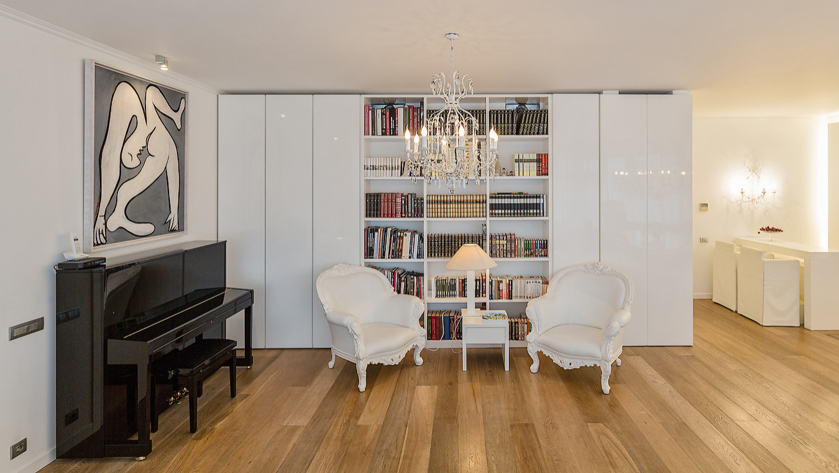 Проект в белом