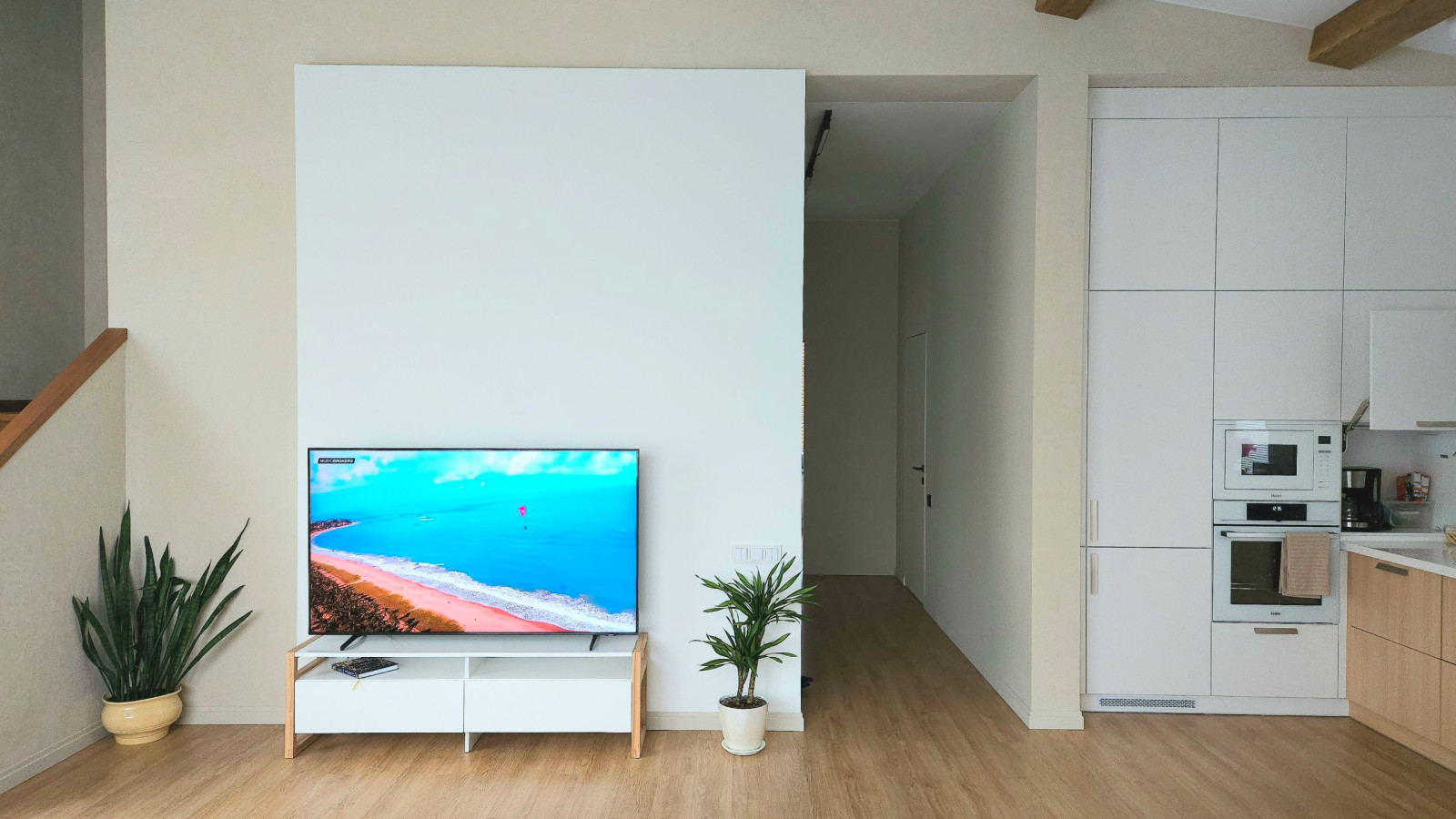 "Гостиная в волшебном лесу"