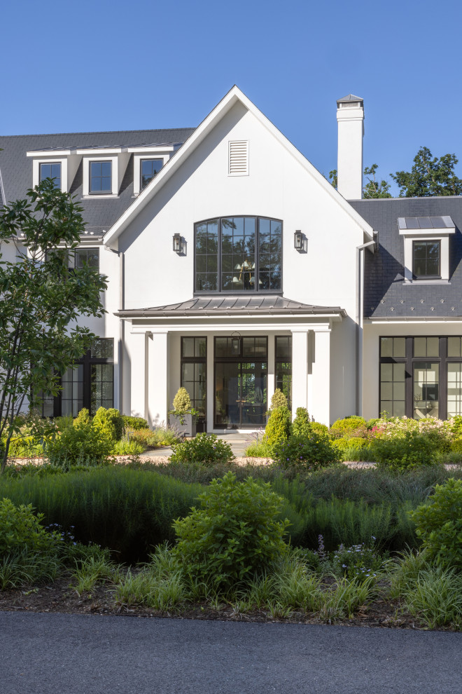 Transitional home design photo in Baltimore