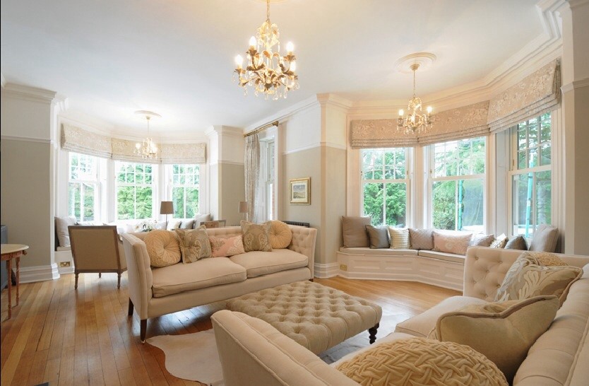 Inspiration for a traditional living room in Berkshire.