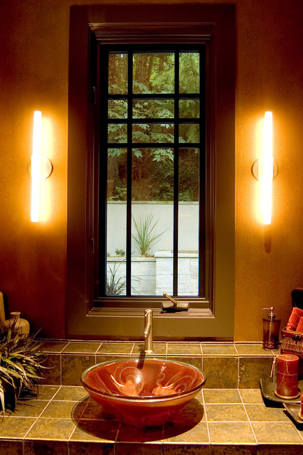 Lakeview Residence contemporary-cloakroom