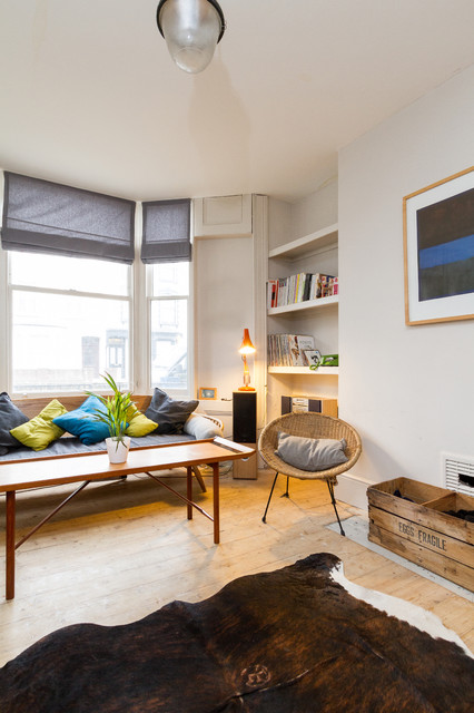 50's Chic midcentury-living-room