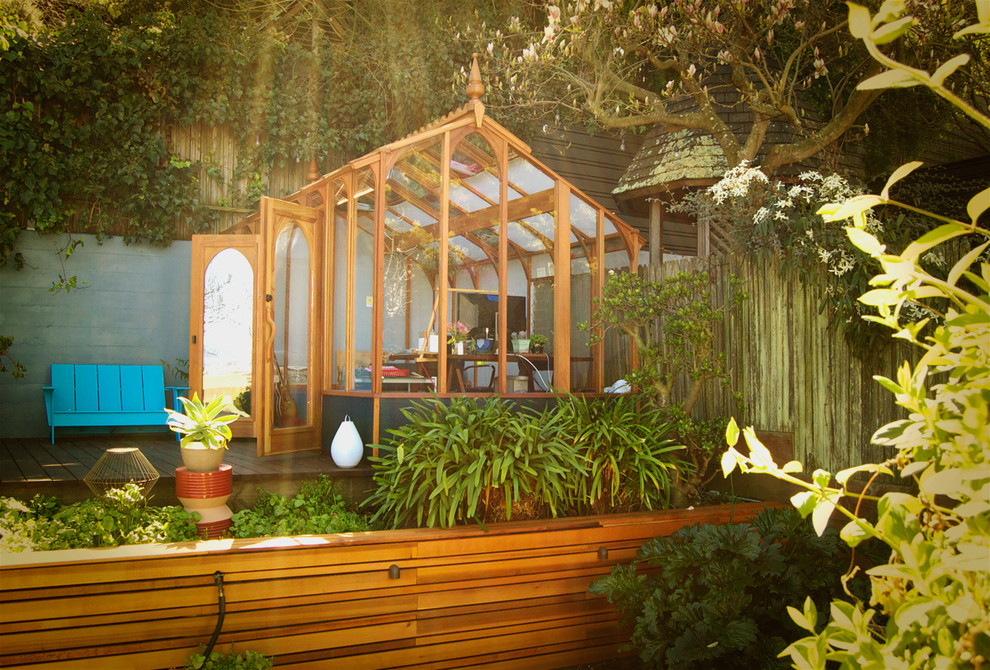 Photo of a traditional detached studio in San Francisco.