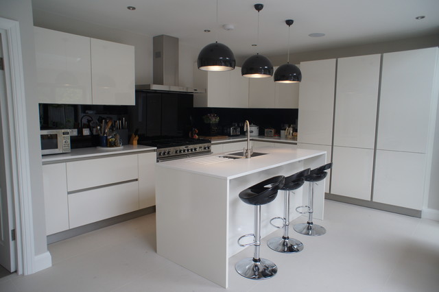 SW18 modern-kitchen
