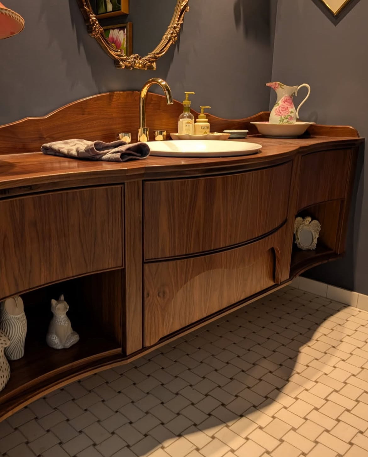 Vanity Collection