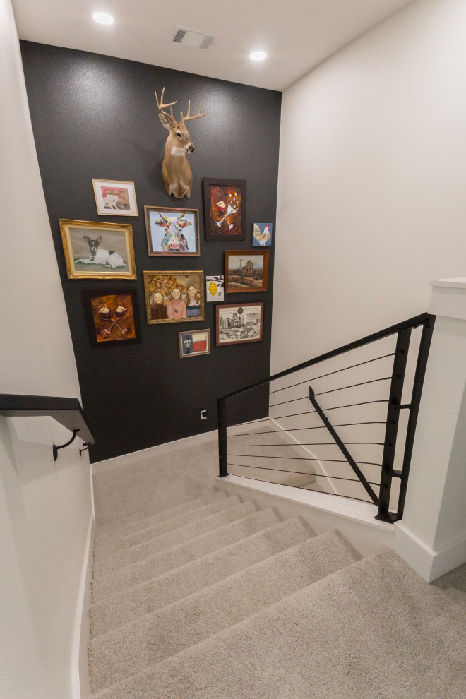6302 Lynn Lane - Reit Above It All