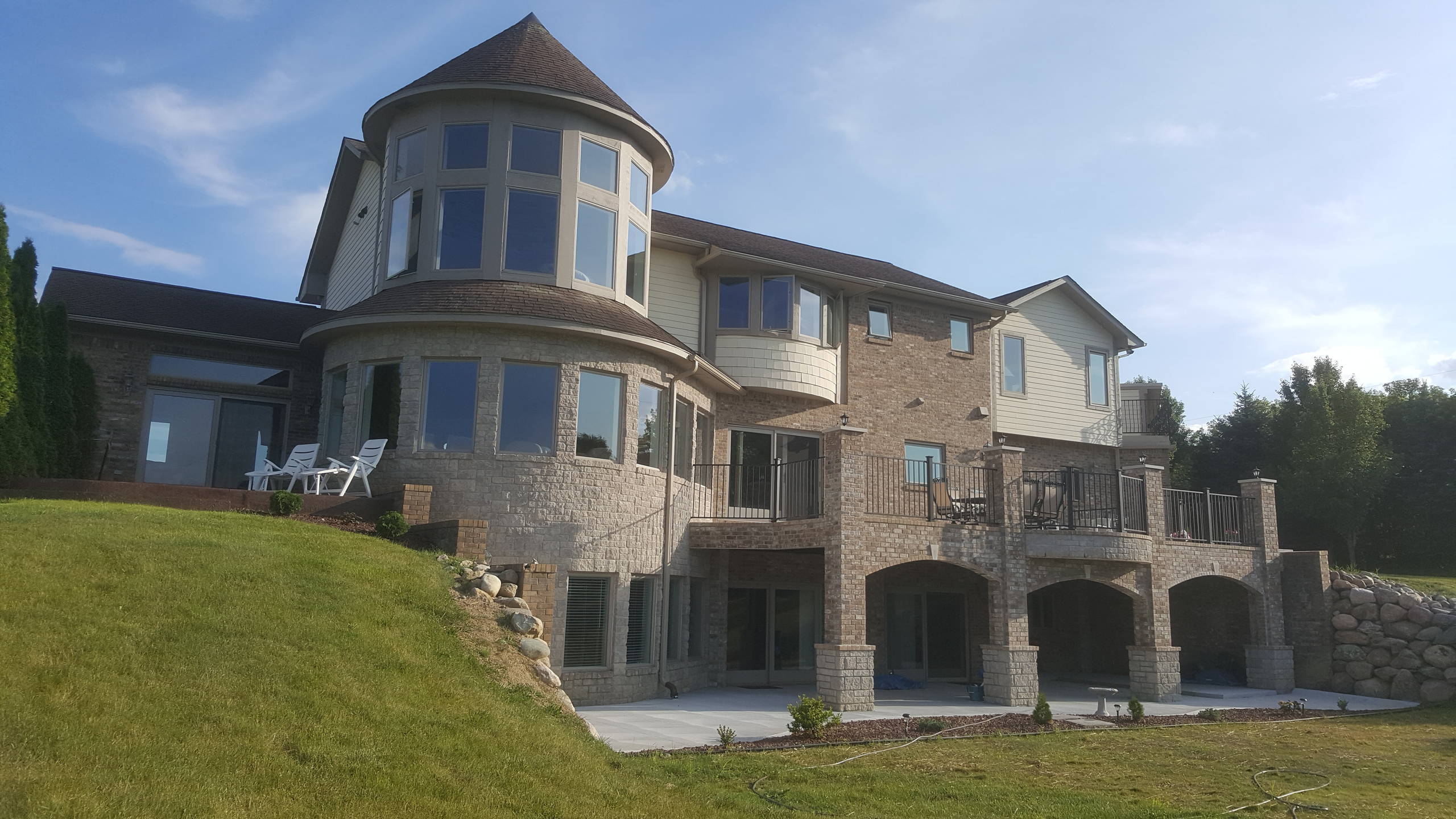 Custom Steel-Cement Raised Deck