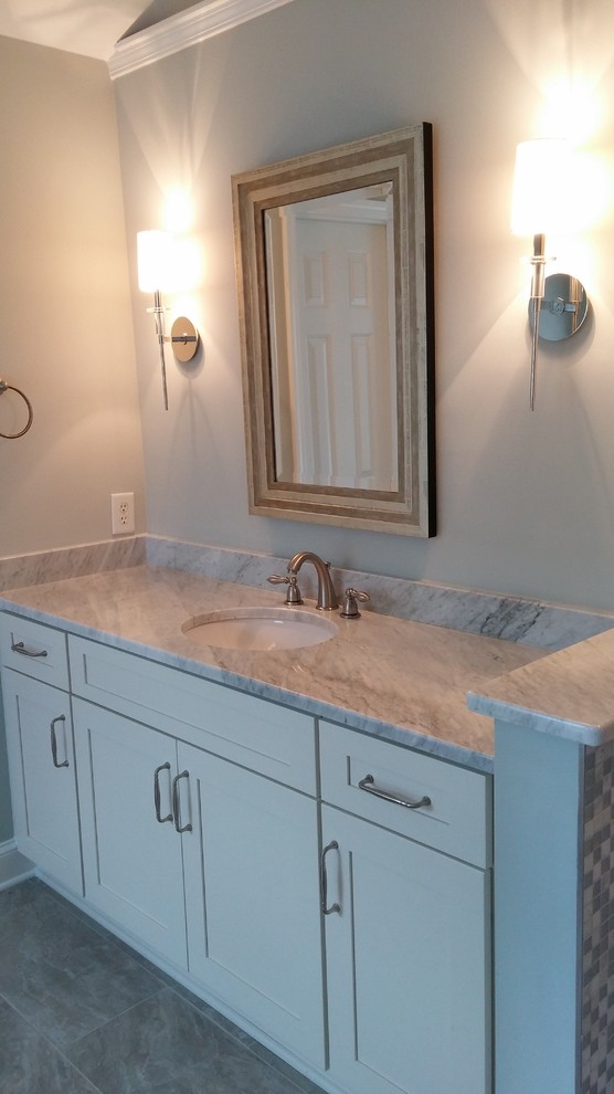 Home design - transitional home design idea in Atlanta