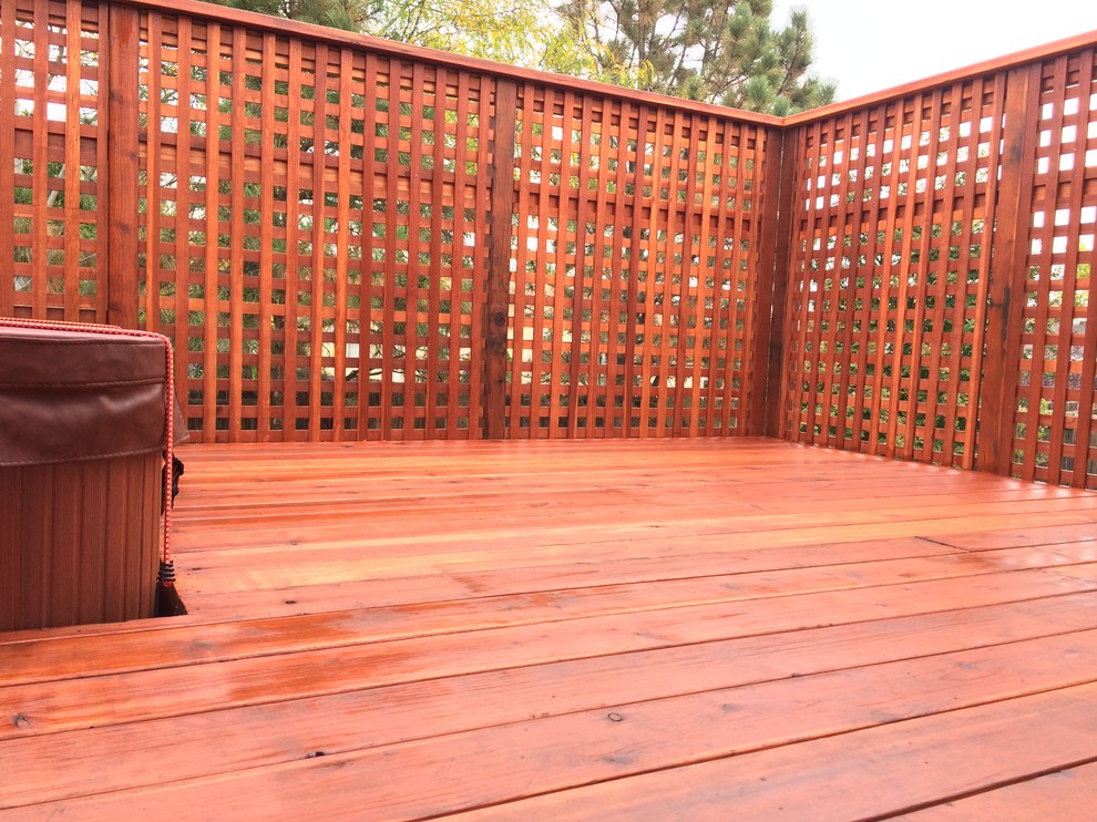 Mid-sized traditional deck in Denver with no cover.