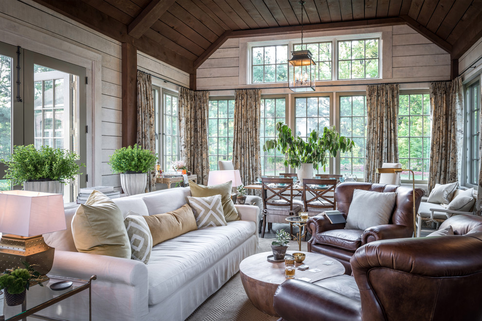 Inspiration for a country sunroom in Chicago with a standard ceiling.